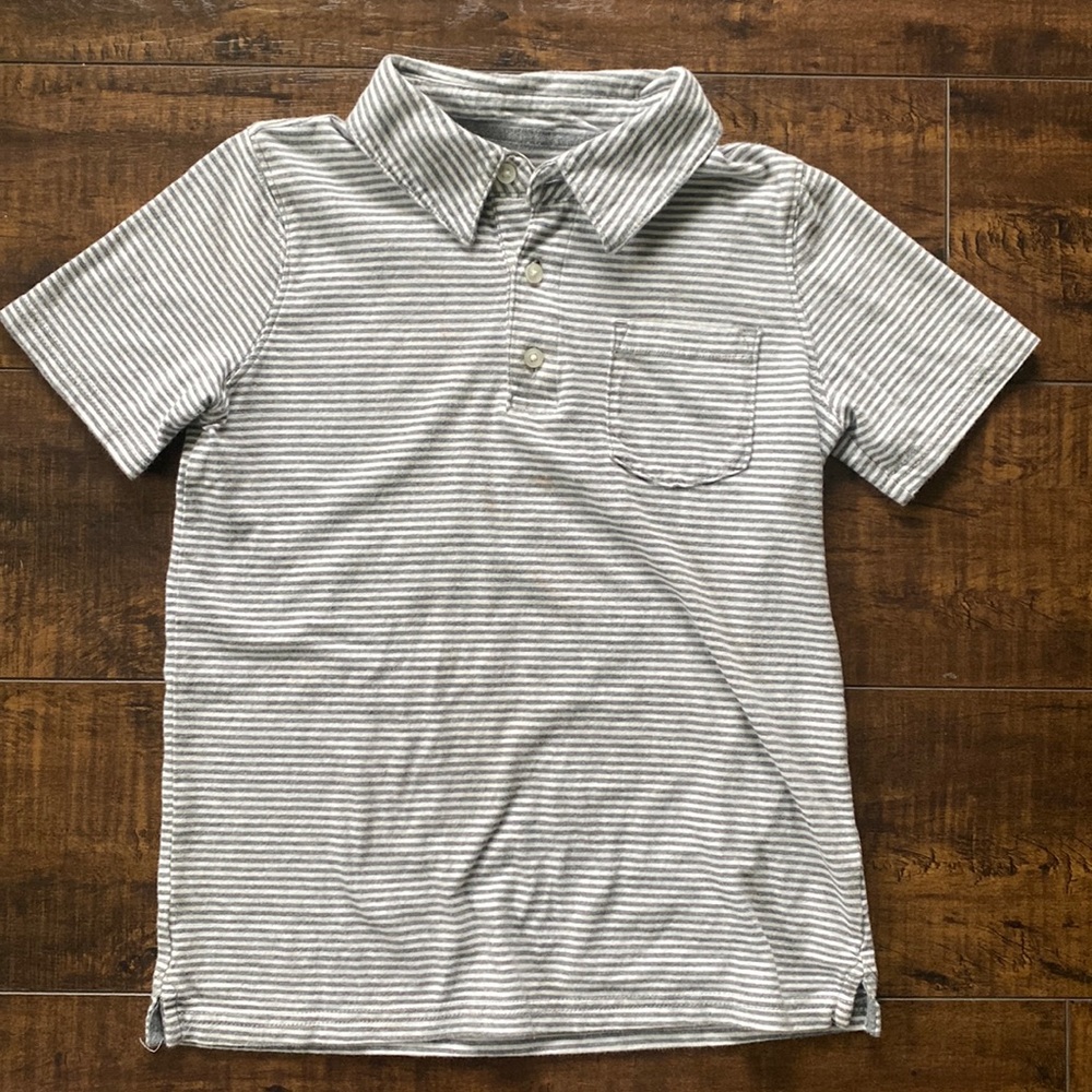 Collared soft striped t-shirt